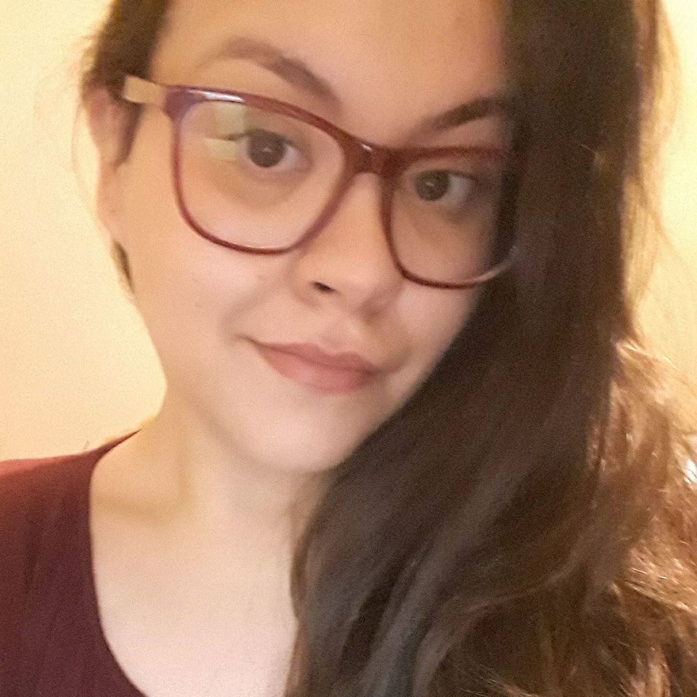 Meet your Posher, Desi